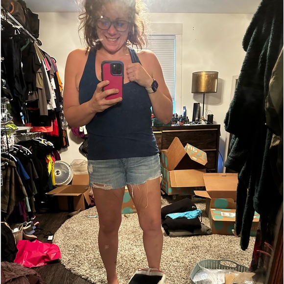 Meet your Posher, Kristin - Picture 4 of 4